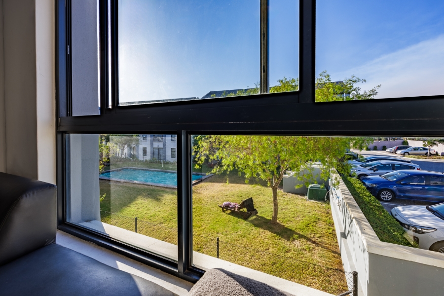 2 Bedroom Property for Sale in Aan de Wijnlanden Western Cape